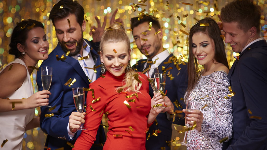 Drinki na Sylwestra – wyjątkowe pomysły na sylwestrowe drinki