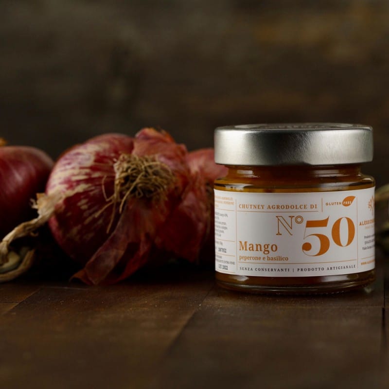 mango-red-peppers-and-basil-chutney